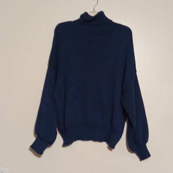 Francesca’s Harper Heritage Navy Blue Turtleneck - Picture 2 of 11